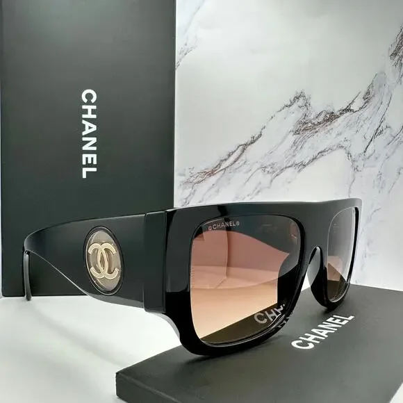 CHANEL Sunglasses Black Square Shield Gold CC Gradient Brown Lens